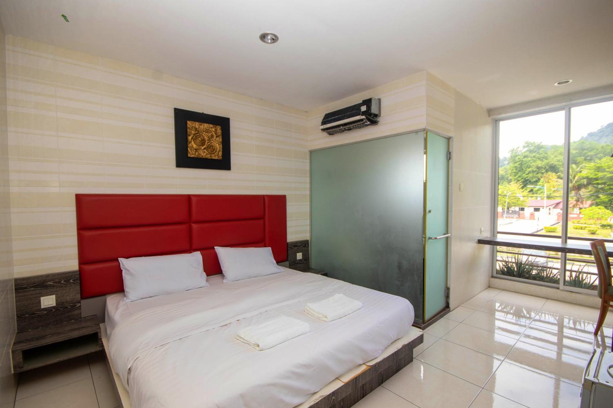 Jq Happy Lumut Hotel מראה חיצוני תמונה